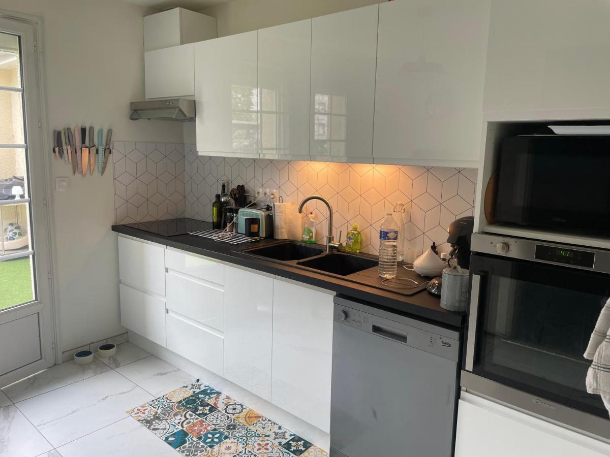 Maison 10/12 Pers Tres Proche Circuit *